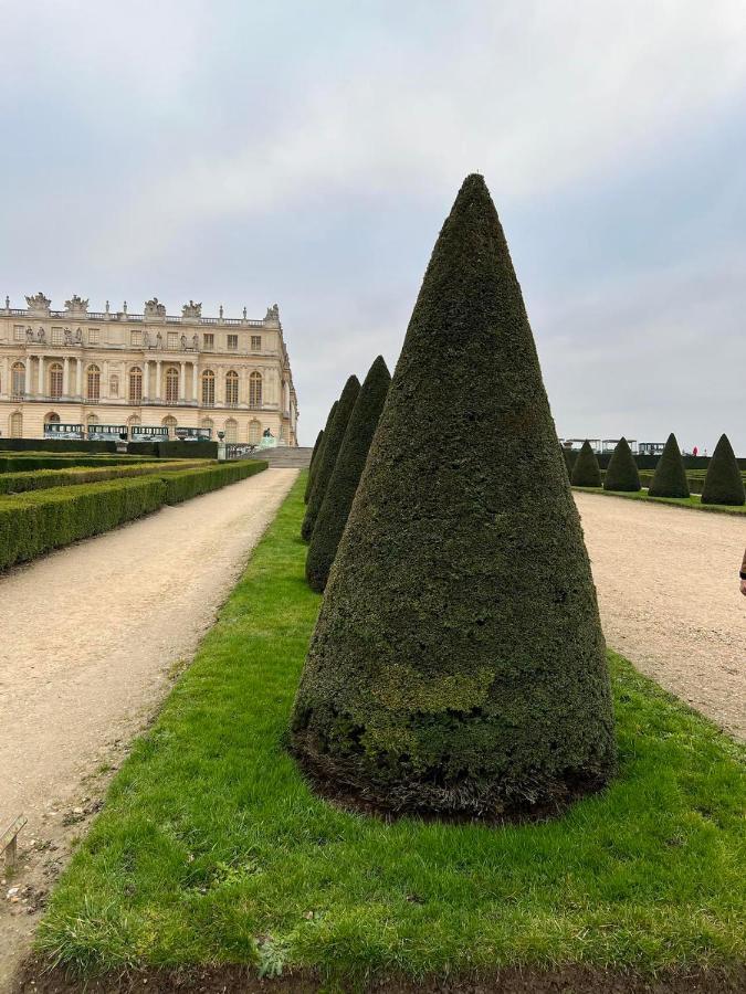 Near Castle Of Versailles Cozy Room With Breakfast And Parking Eksteriør billede