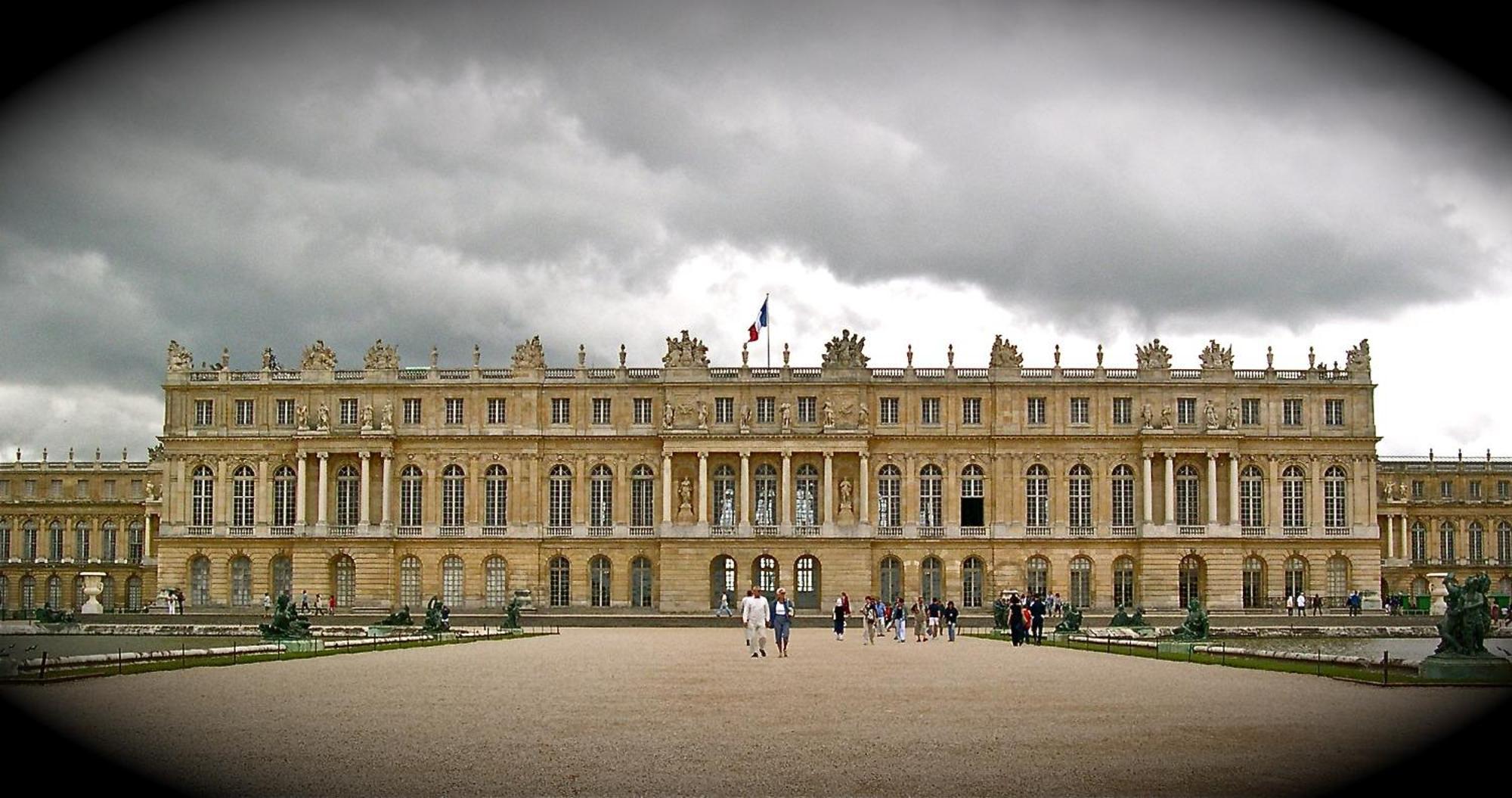 Near Castle Of Versailles Cozy Room With Breakfast And Parking Eksteriør billede
