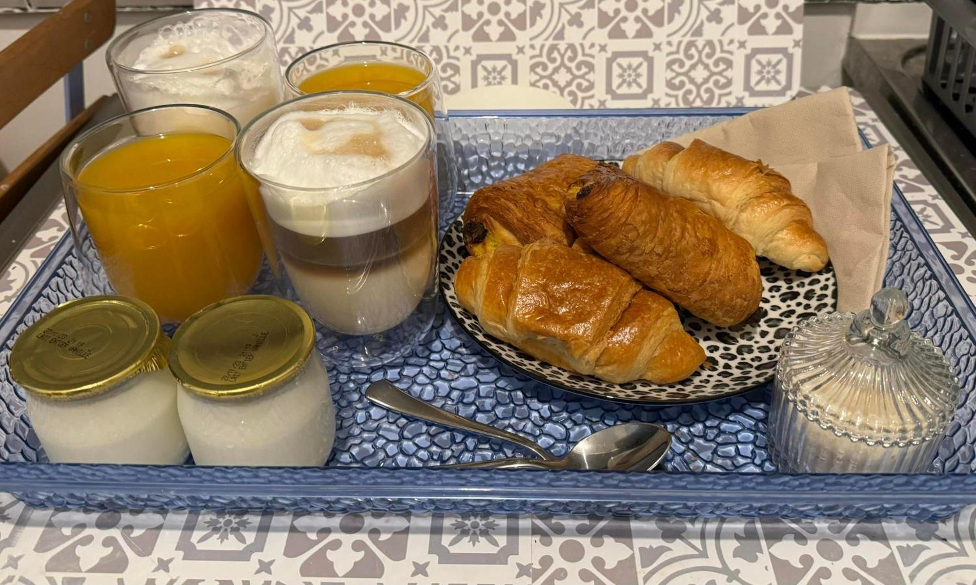 Near Castle Of Versailles Cozy Room With Breakfast And Parking Eksteriør billede