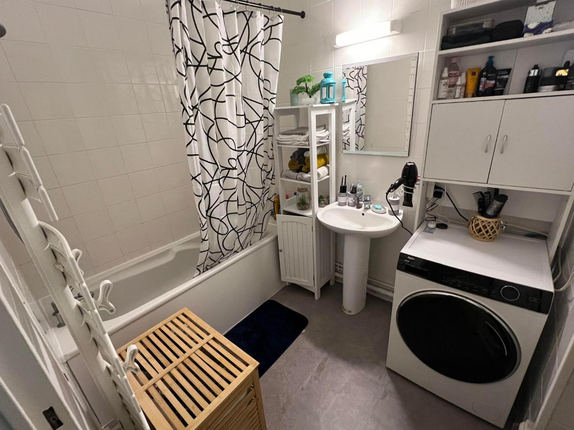 Near Castle Of Versailles Cozy Room With Breakfast And Parking Eksteriør billede